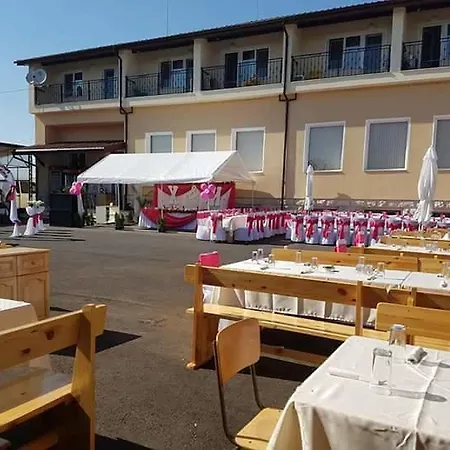 Bioglo Hotel *